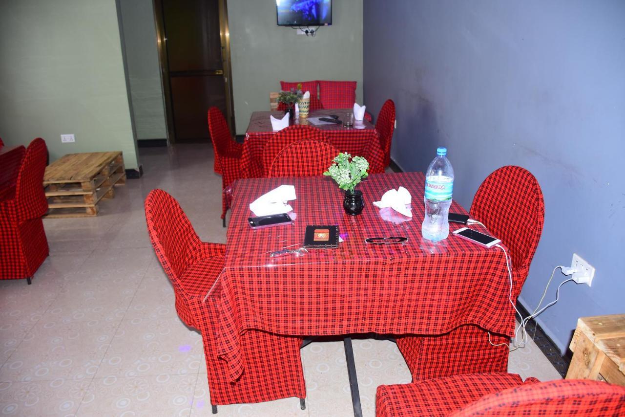 Bed and Breakfast Safari Park House à Arusha Extérieur photo