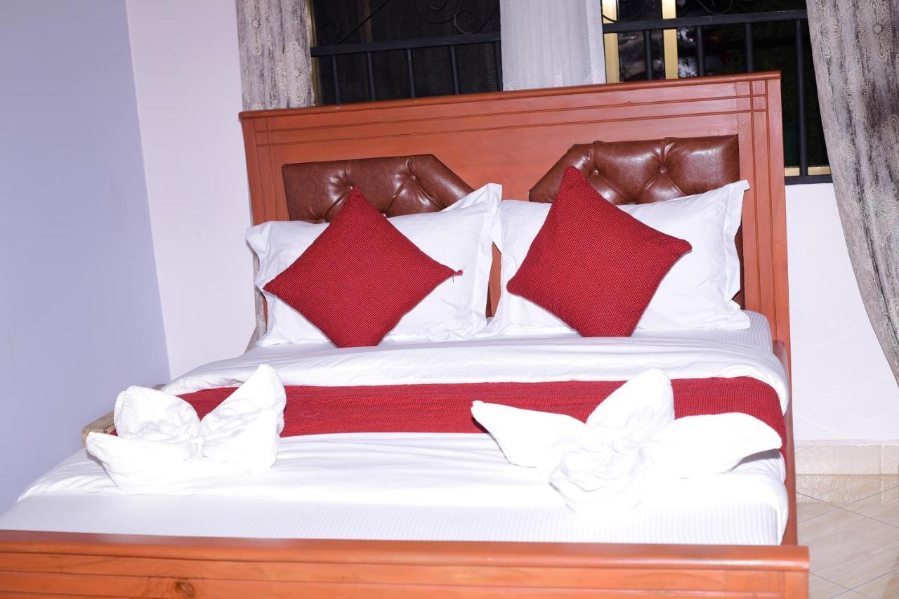 Bed and Breakfast Safari Park House à Arusha Extérieur photo