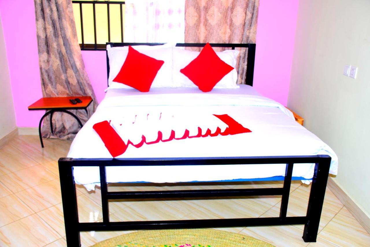 Bed and Breakfast Safari Park House à Arusha Extérieur photo