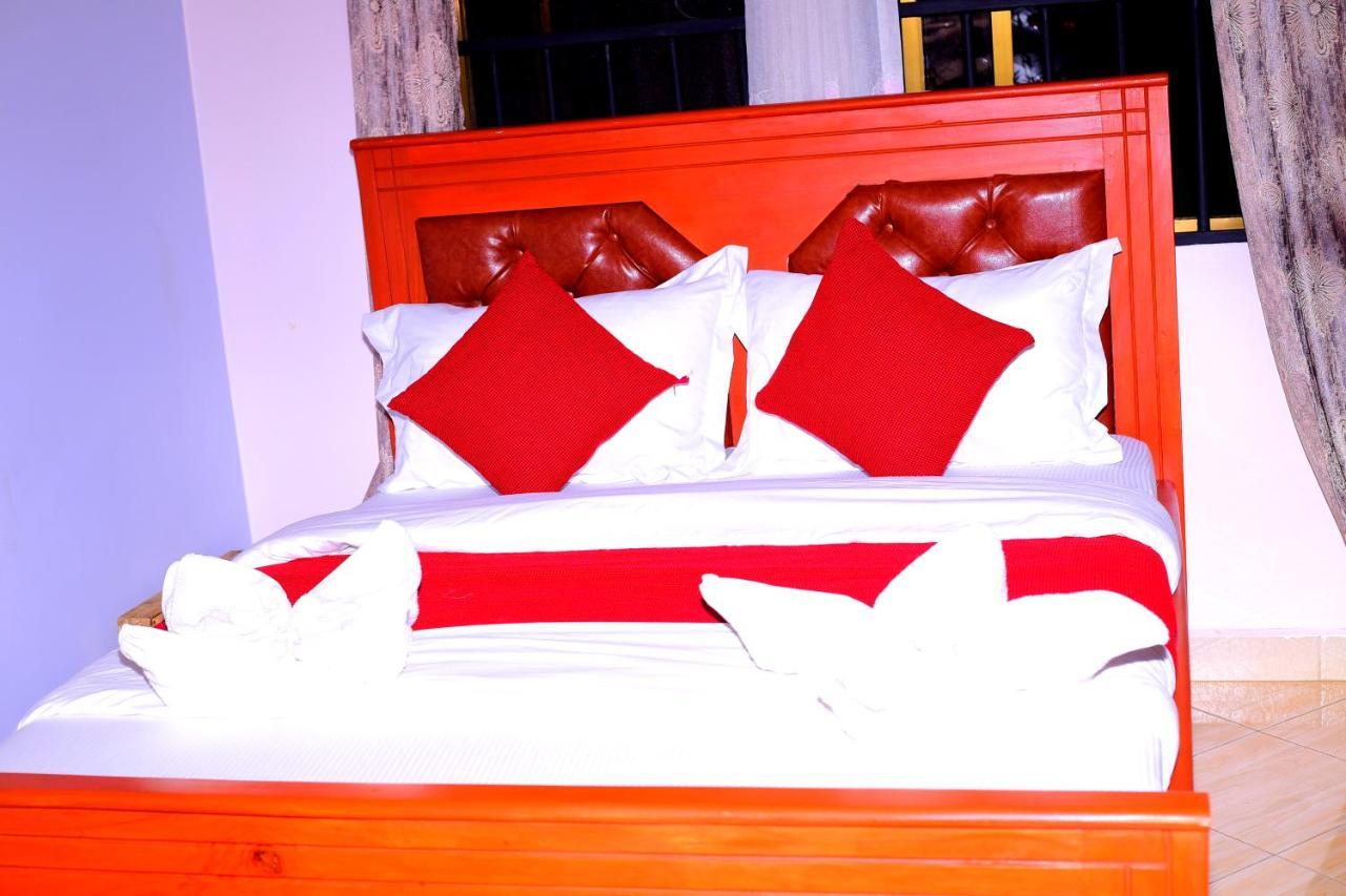 Bed and Breakfast Safari Park House à Arusha Extérieur photo
