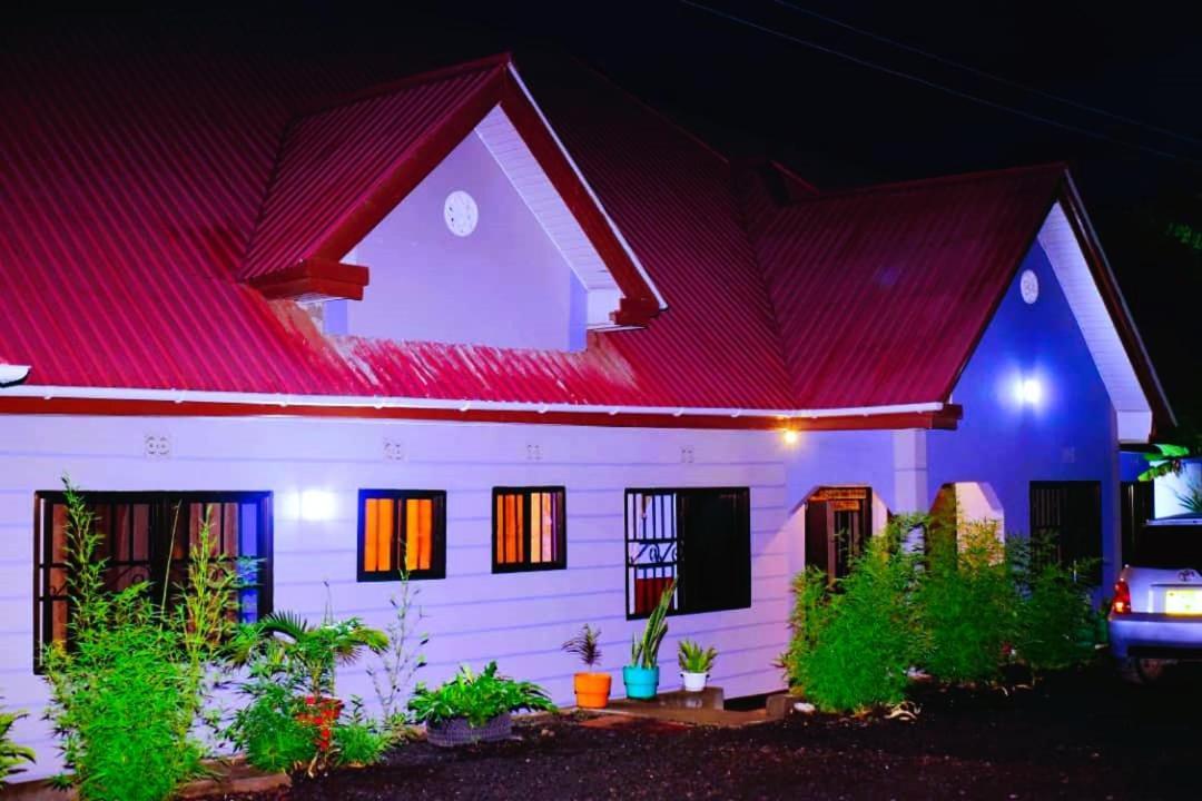 Bed and Breakfast Safari Park House à Arusha Extérieur photo